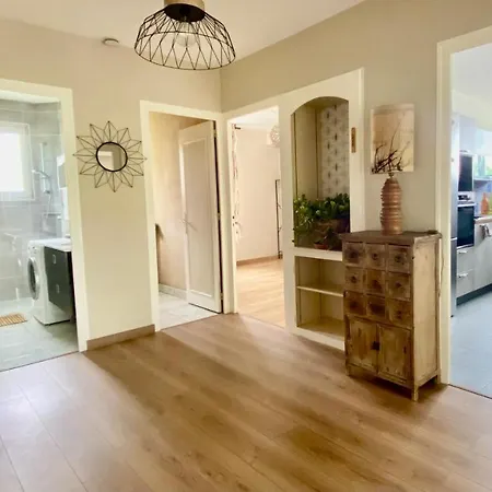 6 Personnes * Thonon-les-Bains